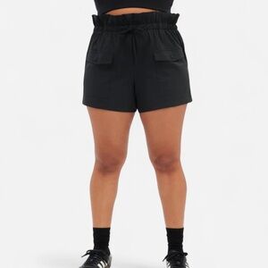 GIRLFRIEND COLLECTIVE Cora Pocket Shorts - Black Size 5XL